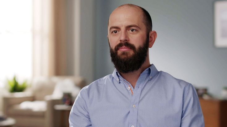 Clark Recounts Troubling Concern of Leah Remini’s Mother