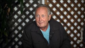 Leah Remini’s Stepfather Speaks of Still Practicing Scientology
