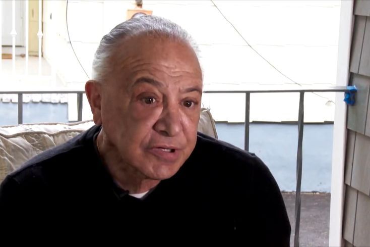 Leah Remini’s Father Speaks on Leah, Kevin James and the “Kiss of Death”