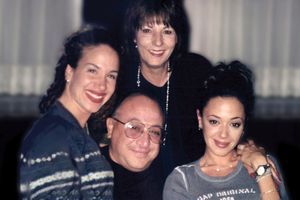 Donna Fiore (top), stepdaughters Nicole and Leah, and George Remini ca. 2000